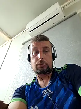 maryanblondu1987 online show from April 24, 2026, 9:39 pm