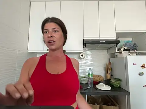Jessytwerk online show from June 15, 2026, 3:47 pm