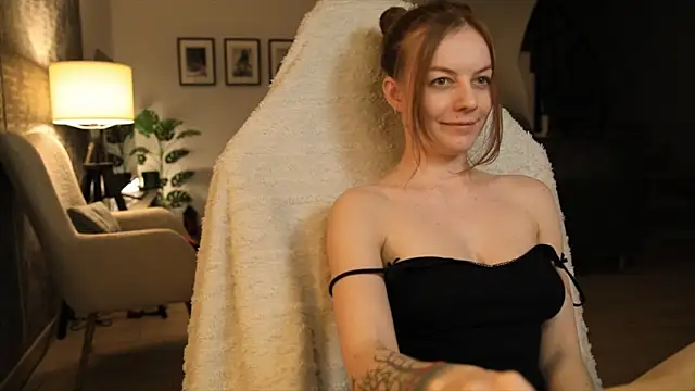 LadyInBad online show from February 22, 2025, 10:52 pm