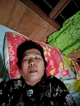 TropicalFlower online show from February 17, 2026, 12:34 pm