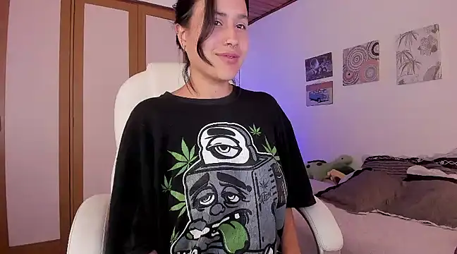 kinky rider online show from December 19, 2024, 4:23 am