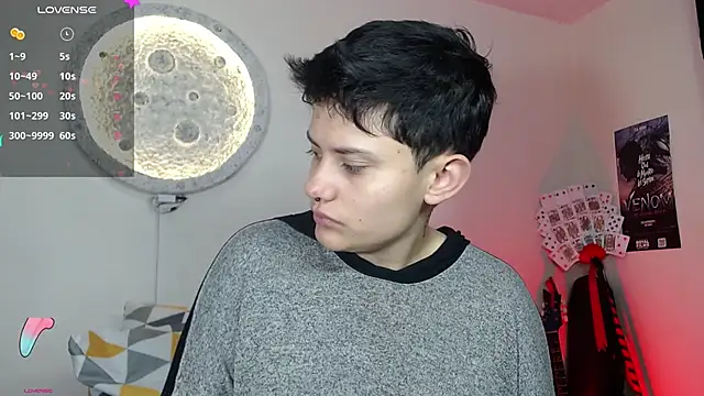 girl intense444 online show from February 8, 2025, 1:11 pm