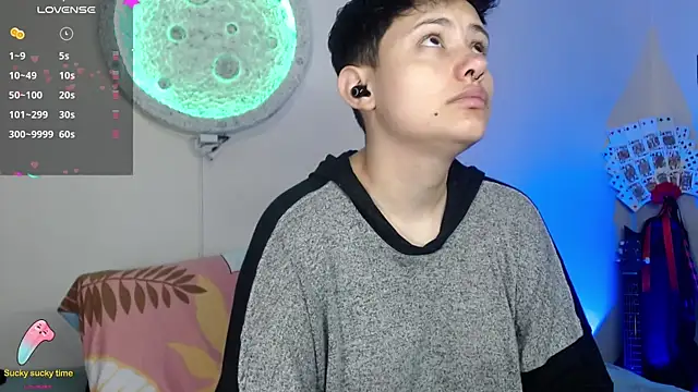 girl intense444 online show from February 23, 2025, 1:21 pm