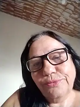 Snapshot of catdool chatting on February 24, 2025, 8:25 pm catdool online show from February 24, 2025, 8:25 pm