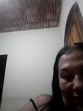 Snapshot of catdool chatting on October 6, 2025, 11:24 pm catdool online show from October 6, 2025, 11:24 pm