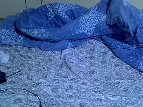 Snapshot of EbonyMina_ chatting on January 16, 2026, 4:27 am EbonyMina online show from January 16, 2026, 4:27 am