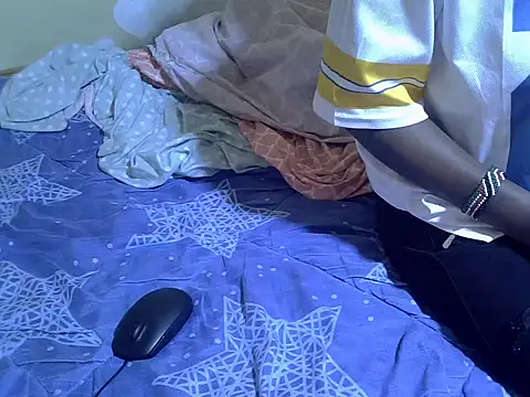 Snapshot of EbonyMina_ chatting on February 22, 2026, 10:14 am EbonyMina online show from February 22, 2026, 10:14 am