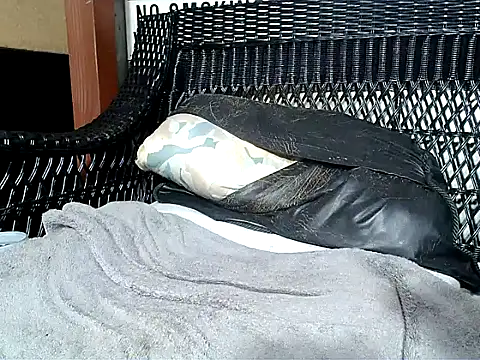 HungHawaiian808xh online show from January 27, 2025, 2:20 am