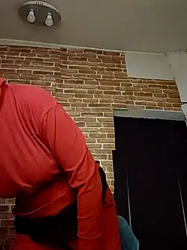  Horny milf  online show from February 26, 2025, 2:25 pm