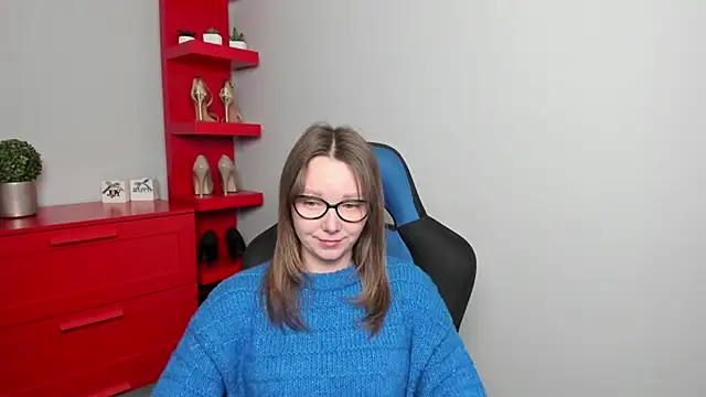 Cookie zoe online show from October 31, 2025, 6:47 am