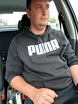 nemes2 online show from November 8, 2025, 1:11 pm