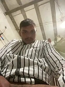 Snapshot of cf27 chatting on April 4, 2026, 8:45 am cf27 online show from April 4, 2026, 8:45 am