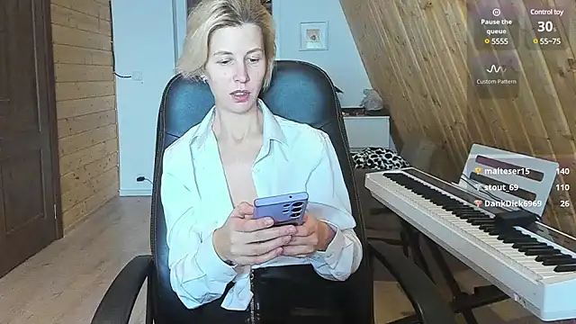 NonCasual5 online show from January 13, 2025, 3:26 pm