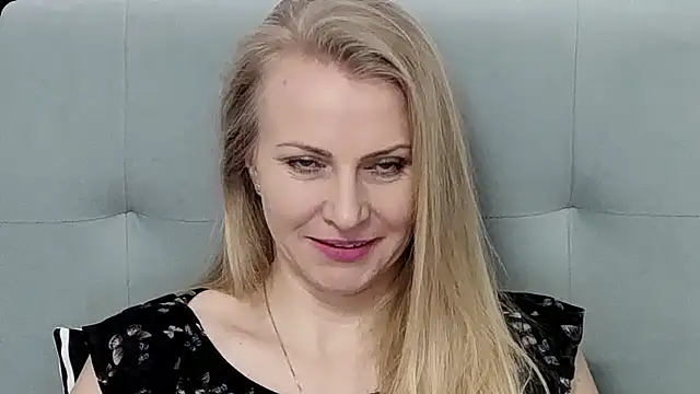 K  Adrienne online show from February 13, 2026, 6:53 am