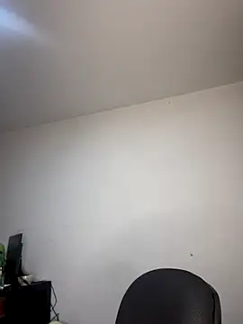 RsellAmb online show from December 19, 2025, 12:28 am