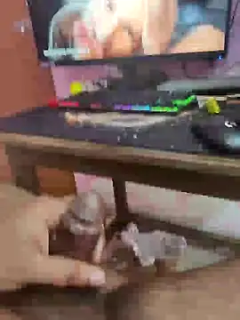 Snapshot of Mordansex chatting on December 23, 2024, 4:44 am Mordansex online show from December 23, 2024, 4:44 am