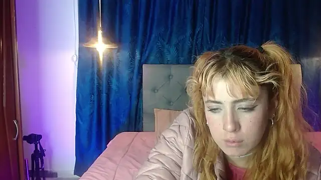 sarah lovesu online show from October 23, 2025, 7:01 pm