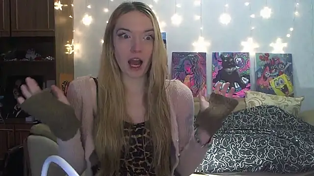 SecretSophia online show from January 8, 2025, 1:31 pm