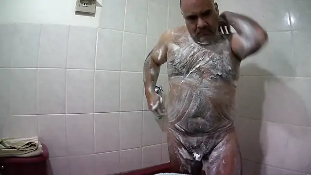 PhillDrake11 online show from January 10, 2026, 8:43 pm