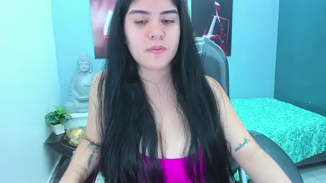 Snapshot of pearl_weet chatting on February 26, 2025, 5:50 pm pearl weet online show from February 26, 2025, 5:50 pm