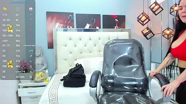 Snapshot of pearl_weet chatting on October 14, 2025, 6:20 pm pearl weet online show from October 14, 2025, 6:20 pm