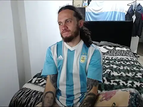 Snapshot of raggaman_ chatting on March 2, 2026, 2:36 am raggaman online show from March 2, 2026, 2:36 am