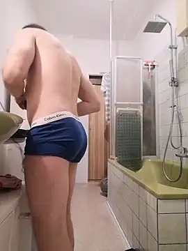 Bblfgbb online show from November 9, 2025, 9:13 pm