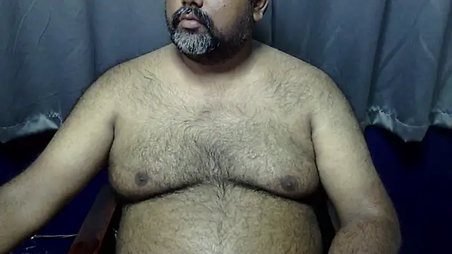 Snapshot of hairysubcub_70 chatting on April 22, 2026, 8:17 am hairysubcub 70 online show from April 22, 2026, 8:17 am
