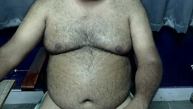 Snapshot of hairysubcub_70 chatting on April 24, 2026, 8:28 am hairysubcub 70 online show from April 24, 2026, 8:28 am