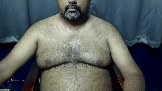 Snapshot of hairysubcub_70 chatting on May 13, 2026, 6:55 am hairysubcub 70 online show from May 13, 2026, 6:55 am