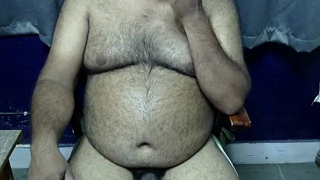 Snapshot of hairysubcub_70 chatting on May 16, 2026, 6:21 am hairysubcub 70 online show from May 16, 2026, 6:21 am