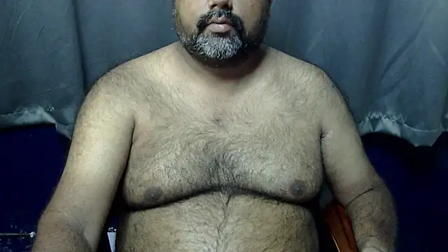 Snapshot of hairysubcub_70 chatting on May 17, 2026, 6:11 am hairysubcub 70 online show from May 17, 2026, 6:11 am