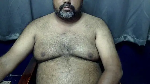 Snapshot of hairysubcub_70 chatting on May 20, 2026, 6:19 am hairysubcub 70 online show from May 20, 2026, 6:19 am