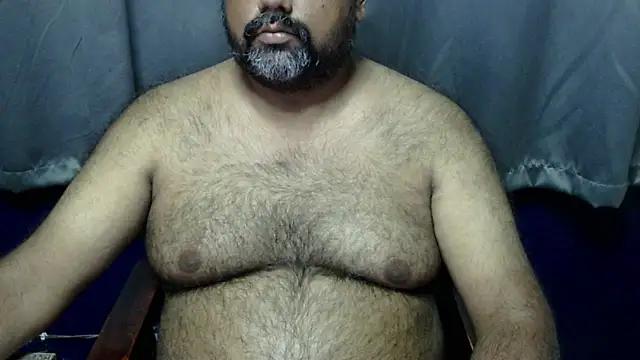 Snapshot of hairysubcub_70 chatting on May 20, 2026, 6:36 pm hairysubcub 70 online show from May 20, 2026, 6:36 pm