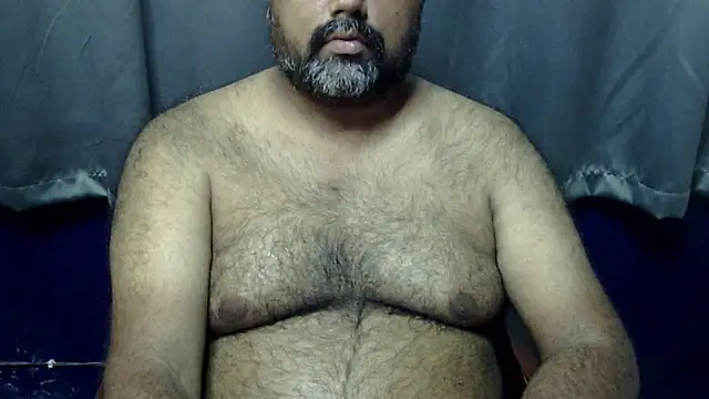 Snapshot of hairysubcub_70 chatting on May 22, 2026, 9:04 am hairysubcub 70 online show from May 22, 2026, 9:04 am