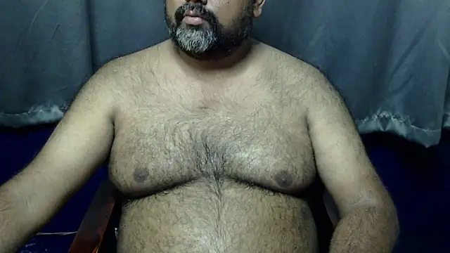 Snapshot of hairysubcub_70 chatting on May 24, 2026, 7:13 am hairysubcub 70 online show from May 24, 2026, 7:13 am