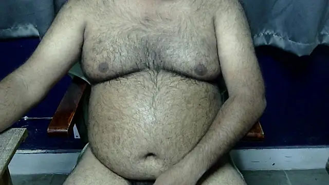 Snapshot of hairysubcub_70 chatting on June 23, 2026, 7:06 am hairysubcub 70 online show from June 23, 2026, 7:06 am