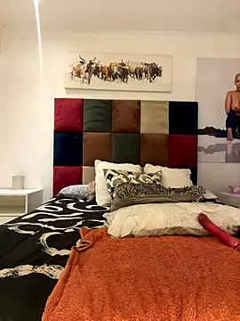 sexyTHANDO online show from October 26, 2025, 8:15 pm