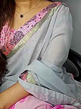 Snapshot of aliyaah_singh chatting on September 15, 2025, 5:46 pm aliyaah singh online show from September 15, 2025, 5:46 pm