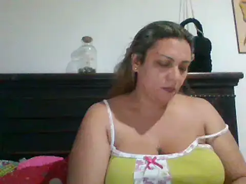 HallyGirlHot online show from January 13, 2026, 11:54 pm