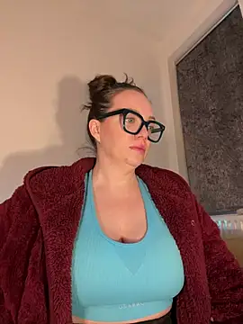 FemDom RubyKnightXXO online show from January 16, 2026, 7:40 pm