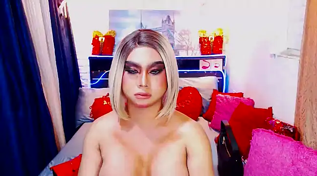 Snapshot of TsGoddessNhicolle chatting on December 17, 2024, 12:00 pm TsGoddessNhicolle online show from December 17, 2024, 12:00 pm