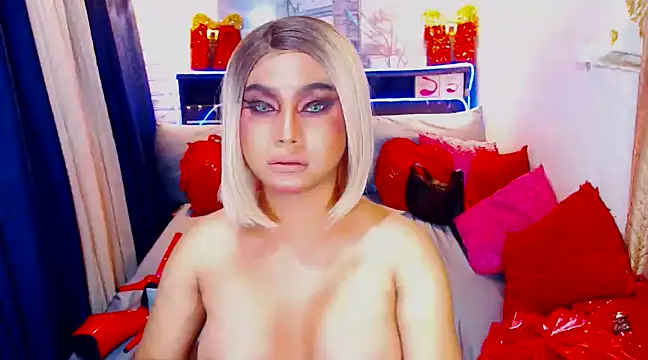 Snapshot of TsGoddessNhicolle chatting on January 25, 2025, 2:04 am TsGoddessNhicolle online show from January 25, 2025, 2:04 am