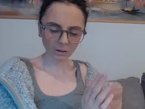 cleophee online show from March 1, 2025, 7:51 am