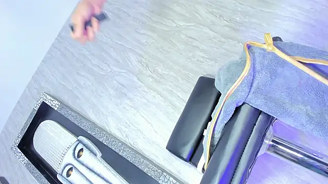 Tamara 18 online show from March 23, 2026, 6:39 am