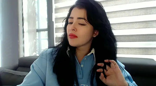 Aleska  Bell online show from February 4, 2025, 4:29 pm