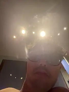 minga1995 online show from November 2, 2025, 1:19 am