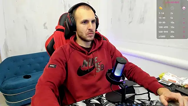 Raamoss online show from December 2, 2024, 9:28 pm