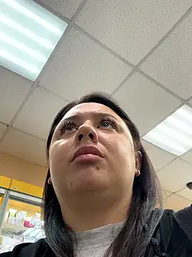 Sara Slow online show from September 29, 2025, 2:00 pm