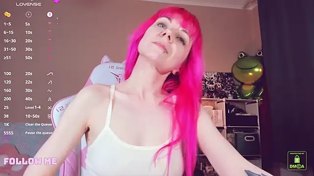 AmyRose6969 online show from May 25, 2026, 8:04 pm